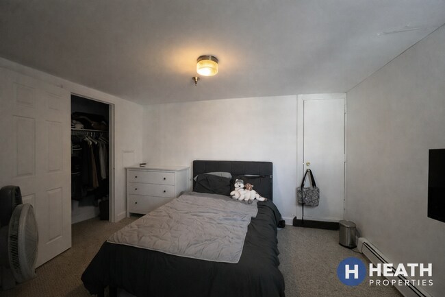 Photo - 168 Northampton St Unit 1