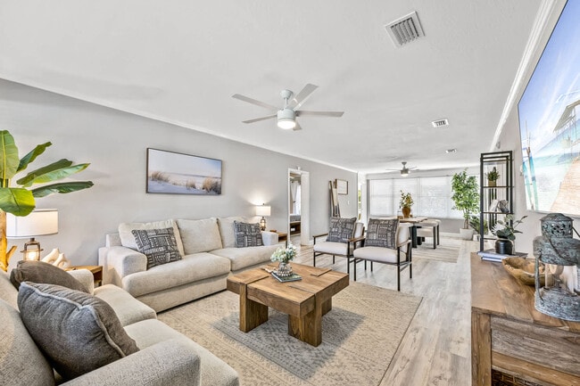 Photo - 119 W Suwannee Ln Unit ID1069199P