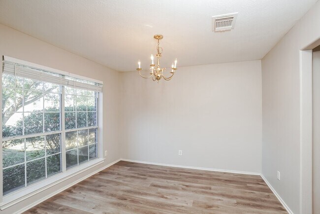 Photo - 12910 Hunters Field Ln