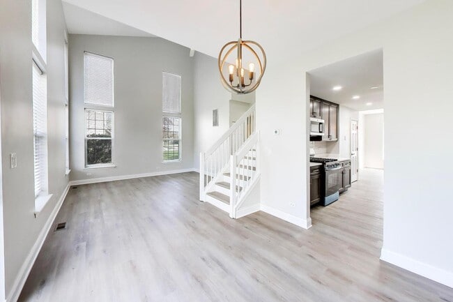 Photo - 2219 Rossiter Pkwy