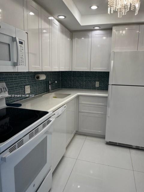 Building Photo - 20379 W Country Club Dr Unit 2234 Rental