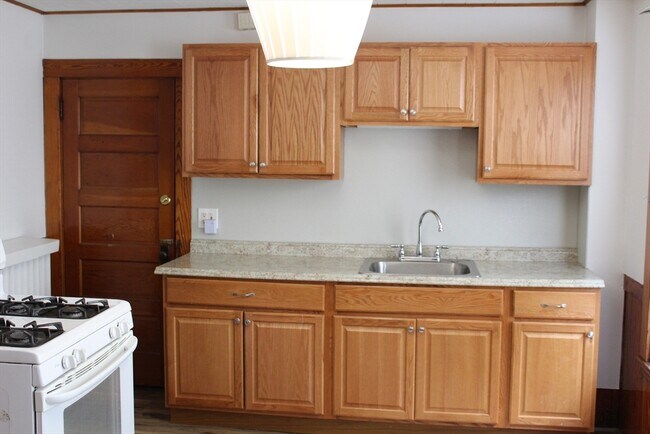 Photo - 51 School St Unit 2