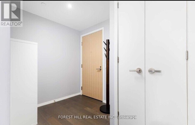Photo - 5 Soudan Ave Unit 3111