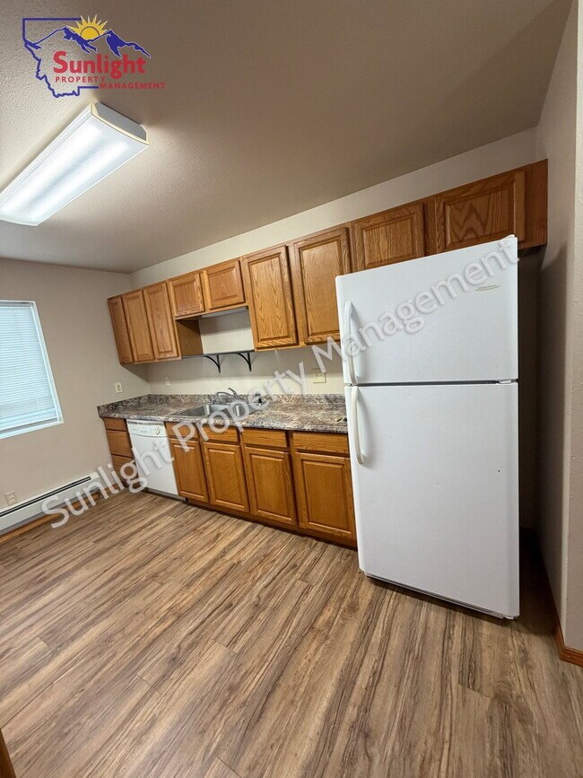 Photo - Spacious 3 Bed / 1.5 Bath Home with Garage & Off-Street Parking