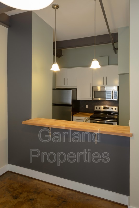 Photo - 425 Campbell Ave SW Unit 202