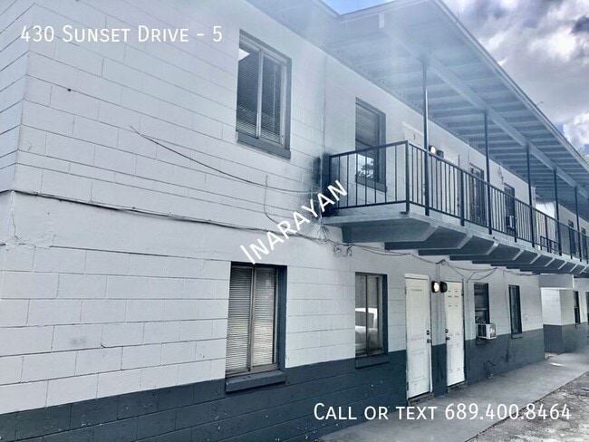 Building Photo - 430 Sunset Dr Unit 5 Rental