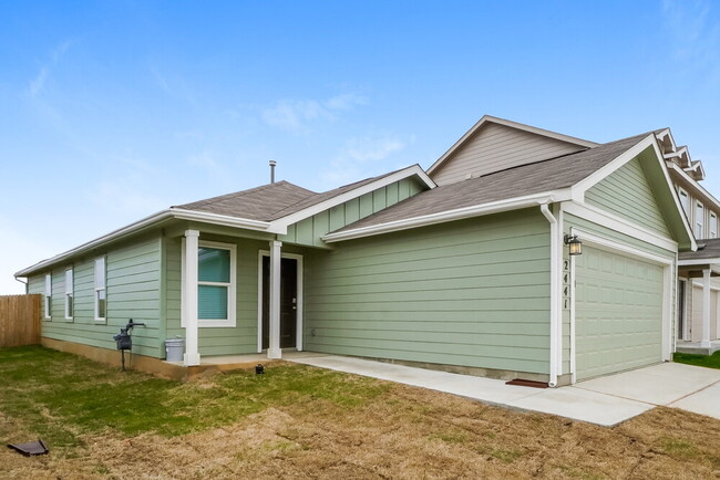 Photo - 2441 Double Oak Dr