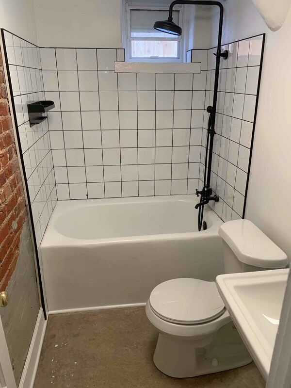 Photo - 1568 Vine St Unit 3