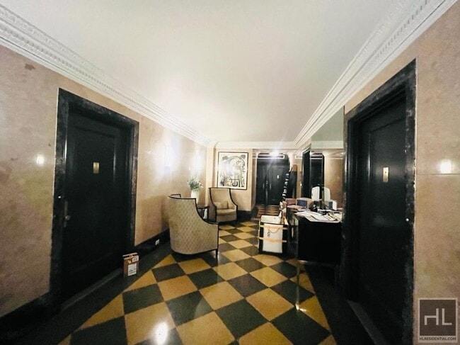 Building Photo - WEST 79 STREET Unit 11D