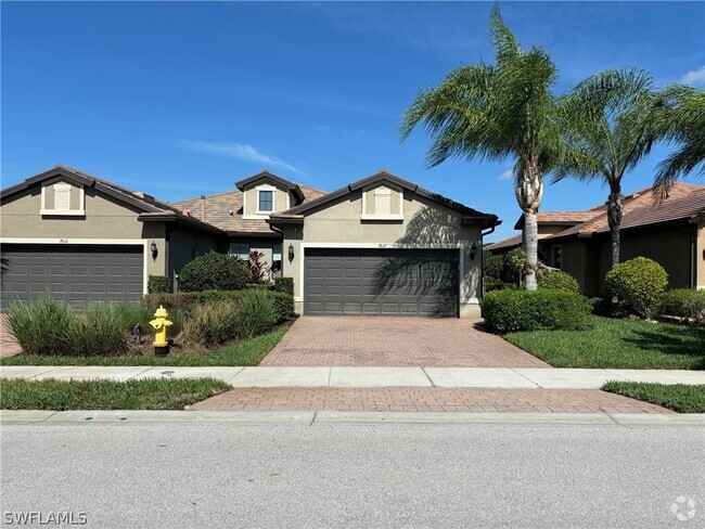 Building Photo - 7627 Jacaranda Ln Rental