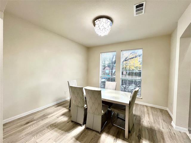 Photo - 3301 Bluegrass Dr