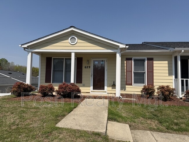 Building Photo - 629 Mystic Dr