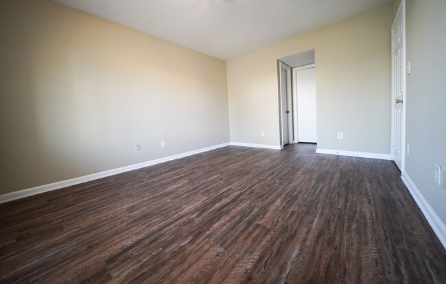 Photo - High Meadows - Newly Remodeled  1 bed,1 ba... House