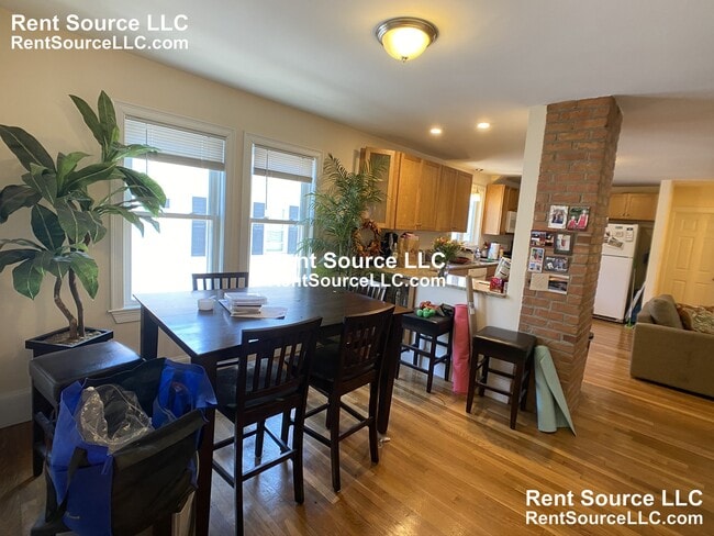 Photo - 80 Ten Hills Rd