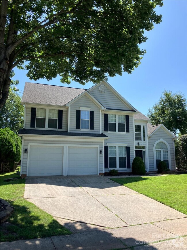 Building Photo - 7525 Montrachet Ln Rental