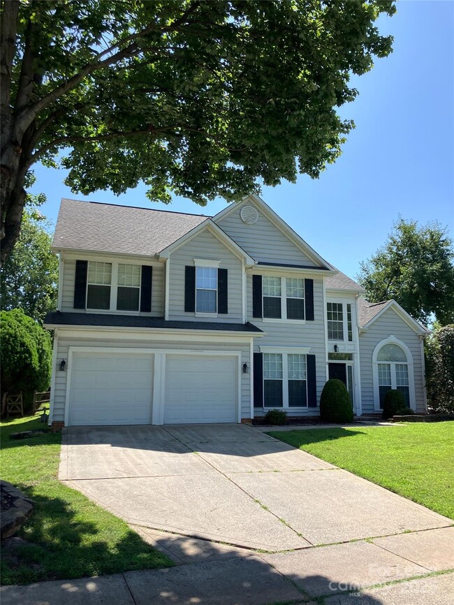 Building Photo - 7525 Montrachet Ln Rental