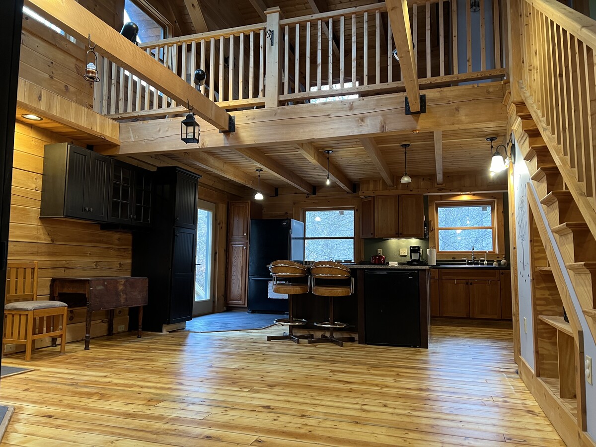 Cocina/altillo - 1930 White Day Creek Rd