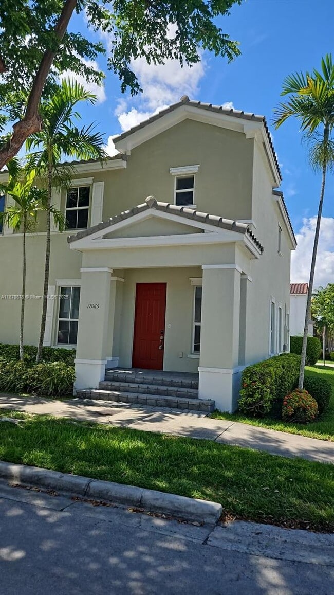 Building Photo - 17065 SW 93rd St Rental