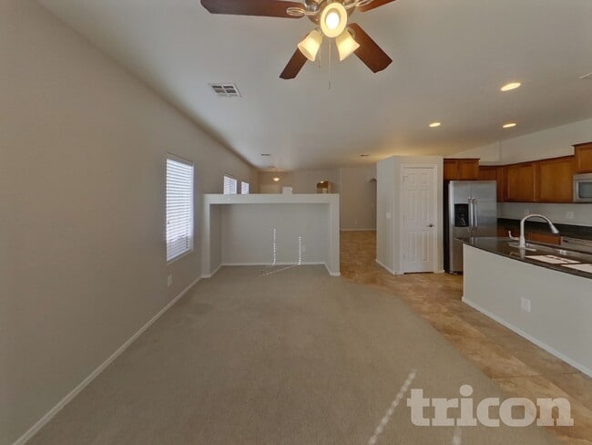 Photo - 36907 W Mondragone Ln