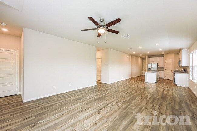Photo - 13558 Paxton Blvd