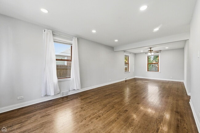 Photo - 805 Norfolk Ave