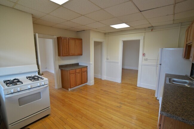 Photo - 15 Lynde St Unidad 22