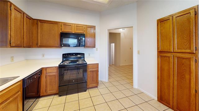 Photo - 1842 Silverwood Ln