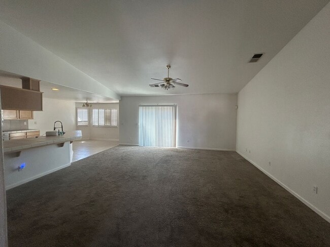 Photo - 2454 Ranier Way
