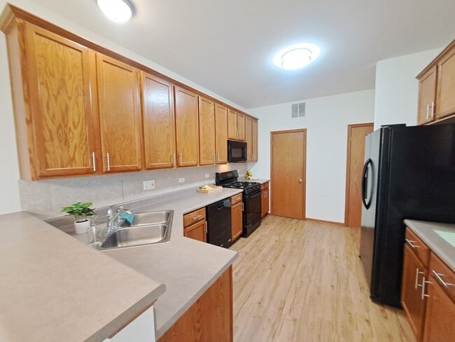 Photo - 325 N Patriot Dr