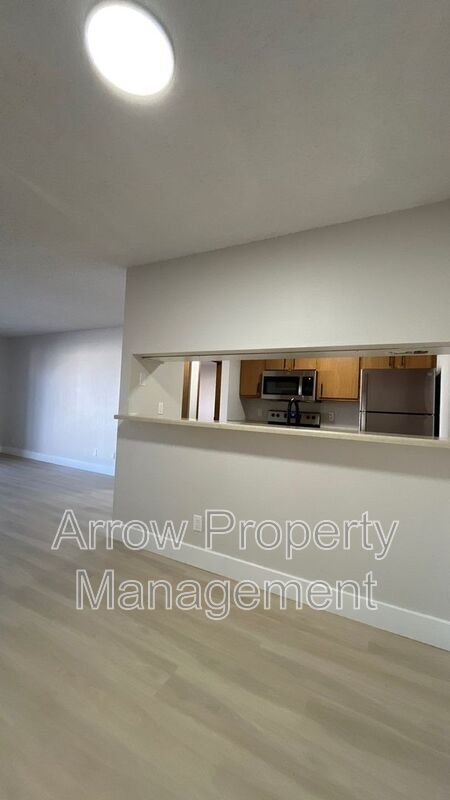 Photo - 2344 N 44th St Unit 20