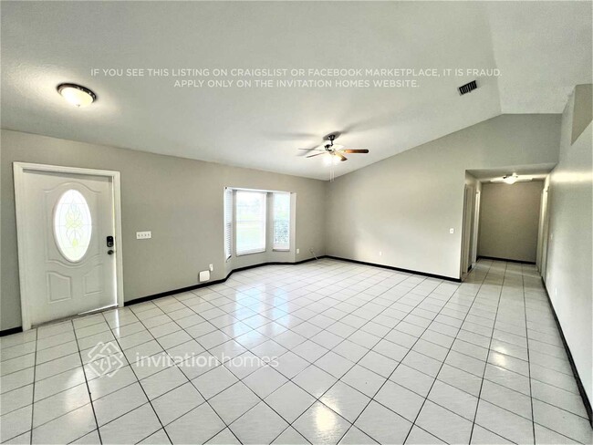 Photo - 501 SW Feldman Ave