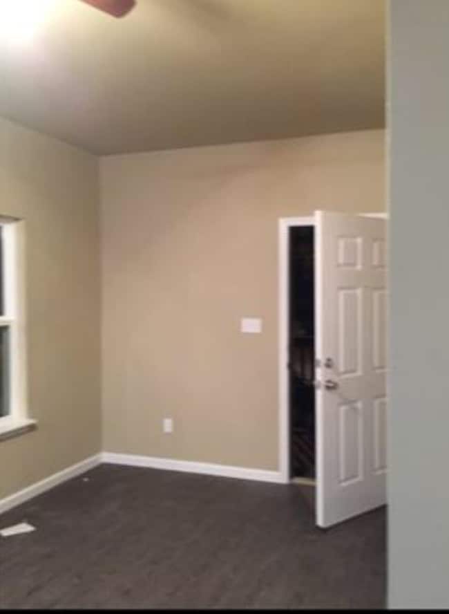 Photo - 1013 Fir Ln