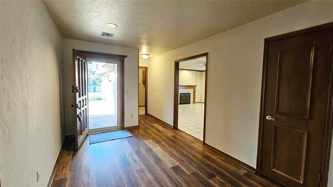 Photo - 1225 NW 198th St