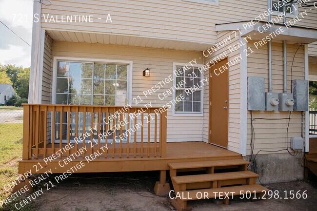 Photo - 721 S Valentine-A Unit A