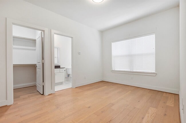 Building Photo - 1740 Ojeman Point Ln Rental