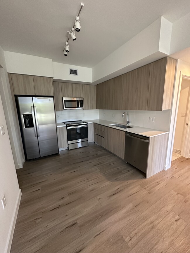 Photo - 7160 W 4th Ct Condo Unit 2301