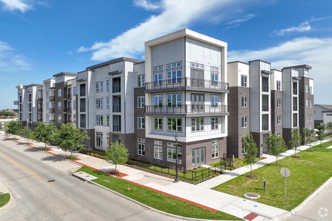 One90 Main
