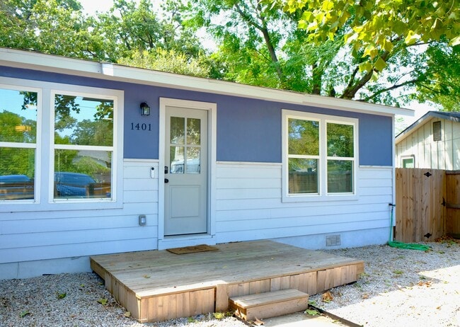 Photo - 1401 Marcus Pl