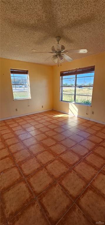 Photo - 10 Richardson Rd