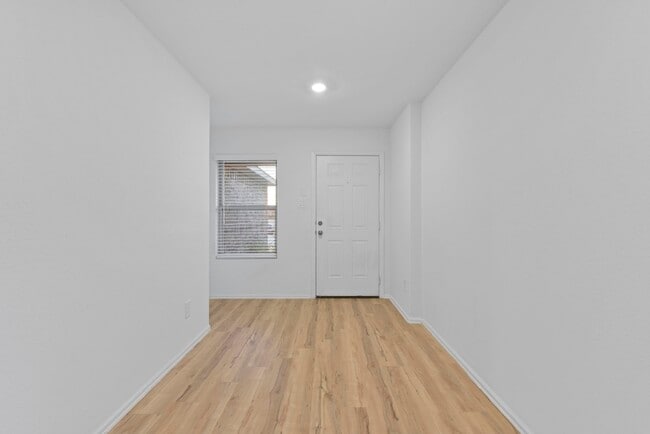 Photo - 22156 Juniper Crossing Dr