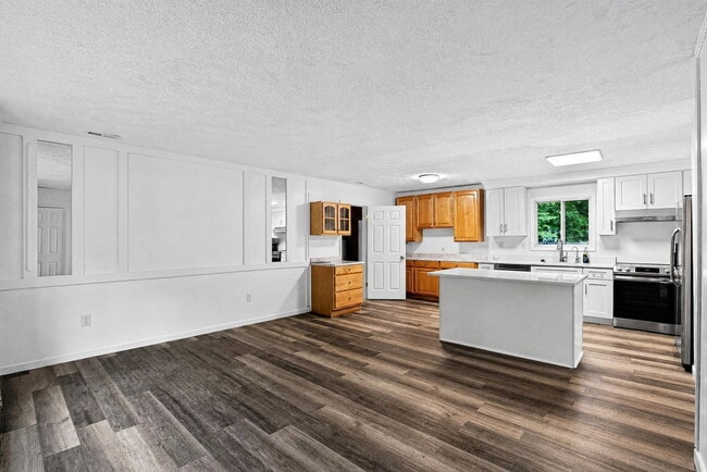 Photo - 21465 Indian Bridge Rd