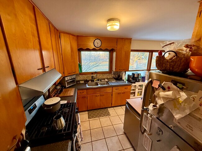 Photo - 150 Honness Ln