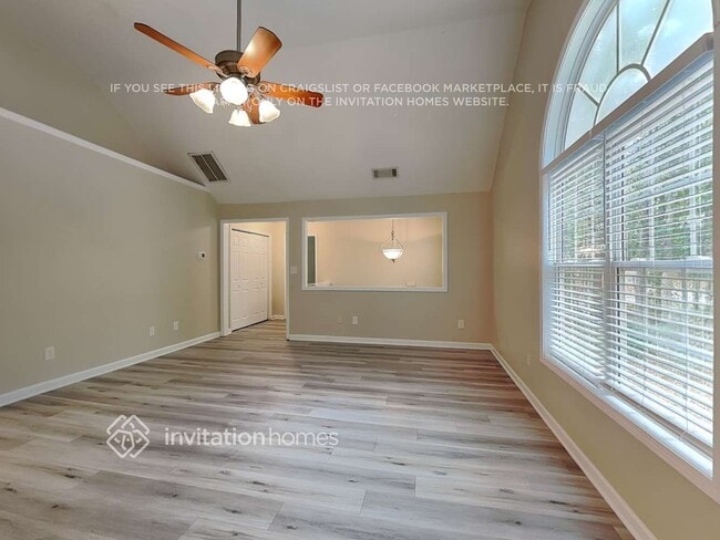 Photo - 432 Meadowbrook Dr