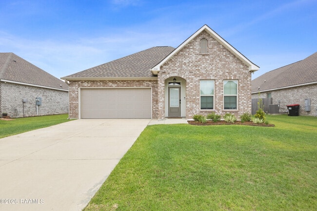 Building Photo - 224 Wild Cherry Ln