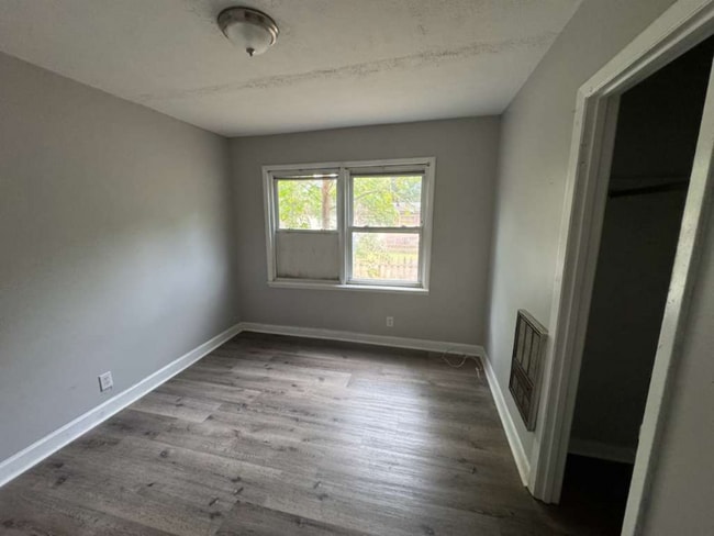 Photo - 1221 Session St Unidad A