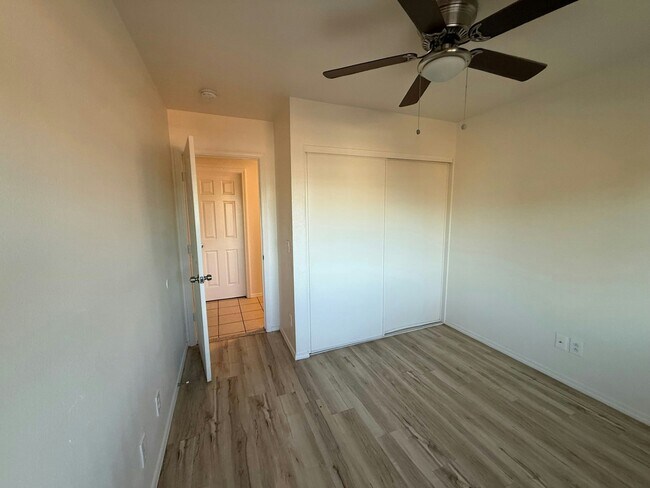 Photo - 1926 Haskell Rd Unit 4