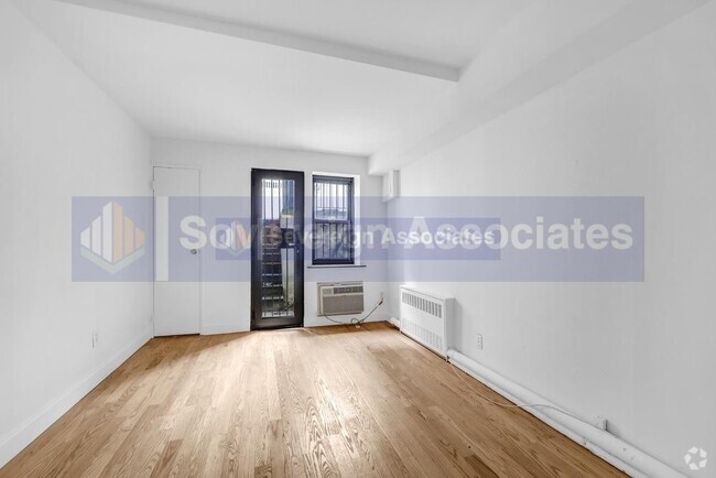 Building Photo - 425 E 80th St Unit 4C Rental