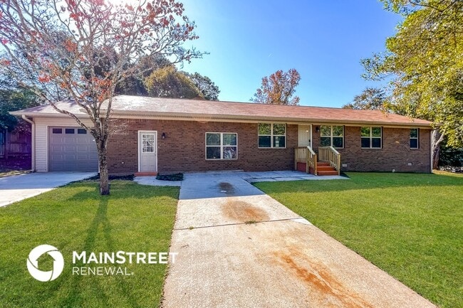 Building Photo - 1677 Pheasant Dr