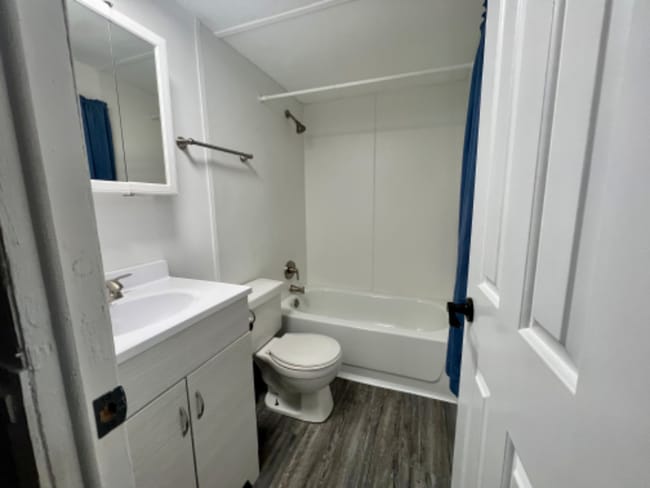 Photo - 308 Locust St