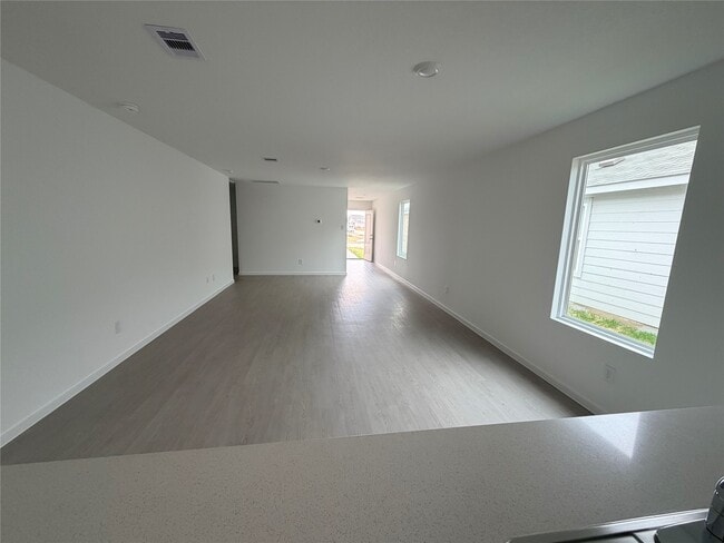 Building Photo - 29655 Knollwood Bay Rd